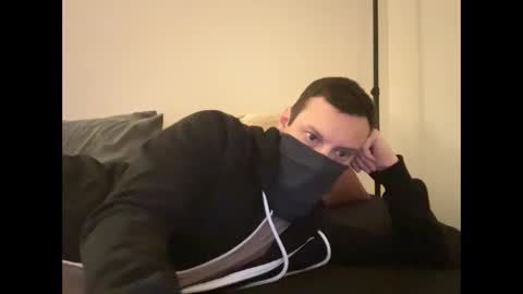 Snapshot of i_o_ro chatting on December 17, 4:01 am i o ro online show from December 17, 4:01 am