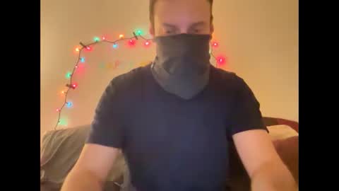 Snapshot of i_o_ro chatting on January 1, 8:13 am i o ro online show from January 1, 8:13 am