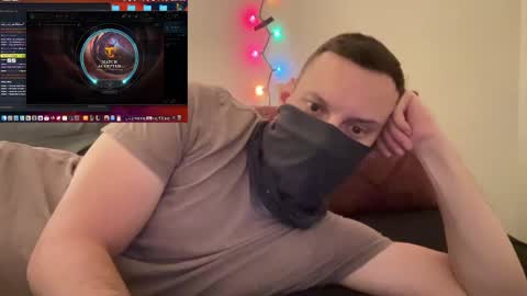 Snapshot of i_o_ro chatting on January 5, 3:53 am i o ro online show from January 5, 3:53 am