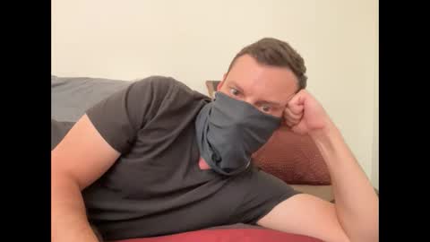 Snapshot of i_o_ro chatting on September 13, 5:29 am i o ro online show from September 13, 5:29 am