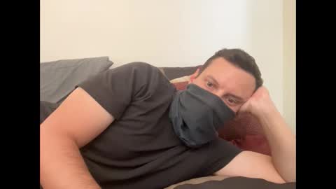 Snapshot of i_o_ro chatting on September 22, 1:07 am i o ro online show from September 22, 1:07 am