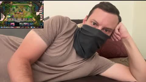 Snapshot of i_o_ro chatting on September 22, 1:24 pm i o ro online show from September 22, 1:24 pm