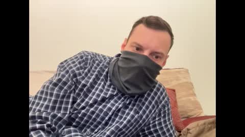 Snapshot of i_o_ro chatting on October 14, 3:51 am i o ro online show from October 14, 3:51 am