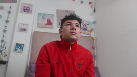 iam_lukas__ online show from January 12, 2:00 pm