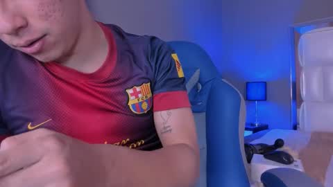 iam_mathias online show from October 13, 7:36 pm