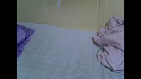 Snapshot of iam_nisa chatting on September 14, 8:02 am iam_nisa online show from September 14, 8:02 am