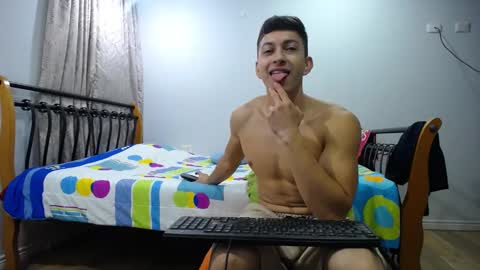 Snapshot of iam_yourbabyprincess_xd chatting on February 28, 6:43 am iam_yourbabyprincess_xd online show from February 28, 6:43 am