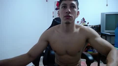 iam_yourbabyprincess_xd online show from March 8, 6:01 pm