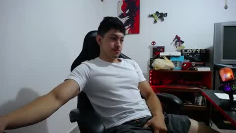 iam_yourbabyprincess_xd online show from July 2, 4:57 pm