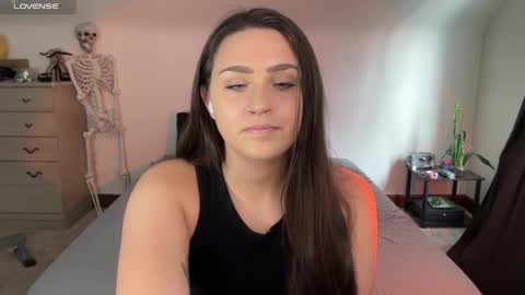 Crystal online show from January 30, 5:06 pm