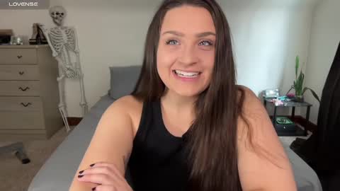 Crystal online show from February 19, 5:49 pm