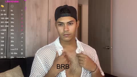 Snapshot of iamdylan777 chatting on December 3, 1:21 pm Dylan independent model online show from December 3, 1:21 pm