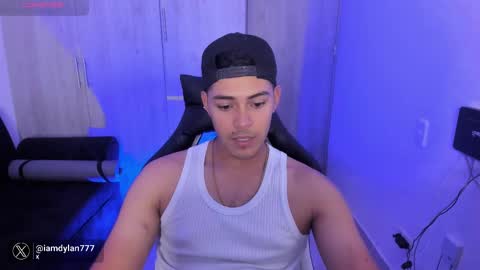 Snapshot of iamdylan777 chatting on February 17, 11:09 pm Dylan independent model online show from February 17, 11:09 pm