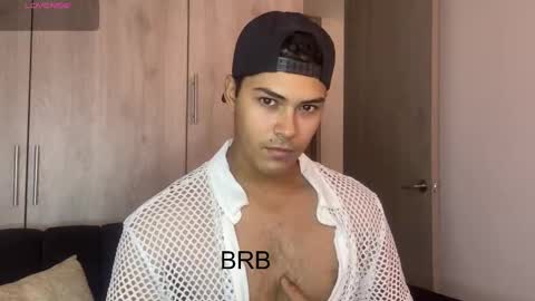 Snapshot of iamdylan777 chatting on February 26, 3:32 am Dylan independent model online show from February 26, 3:32 am
