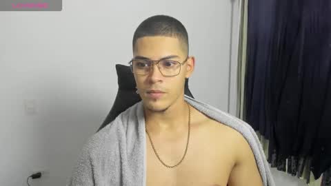 Dylan  independent model  online show from February 14, 7:38 am