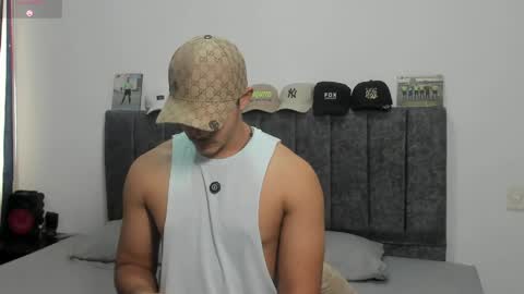 Snapshot of iamdylan777 chatting on April 29, 5:30 pm Dylan independent model online show from April 29, 5:30 pm
