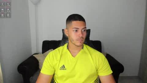 Snapshot of iamdylan777 chatting on June 5, 11:38 am Dylan independent model online show from June 5, 11:38 am