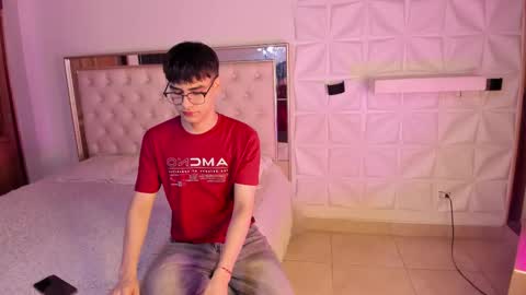 iamjuanjoc online show from February 4, 3:12 am