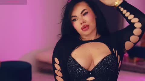 Lila online show from November 23, 4:51 pm