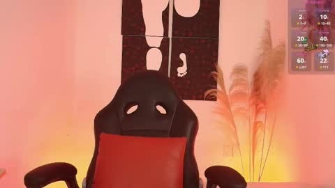 Snapshot of iamlola_ chatting on October 6, 4:04 pm IM LOLA  online show from October 6, 4:04 pm