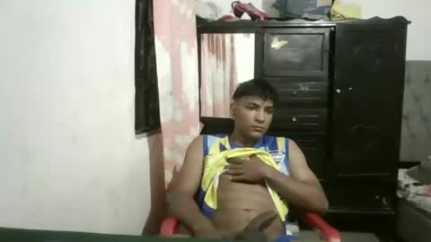 Snapshot of iammaximo chatting on March 6, 11:47 am iammaximo online show from March 6, 11:47 am