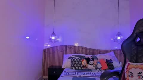 Nayuta online show from January 15, 7:50 pm