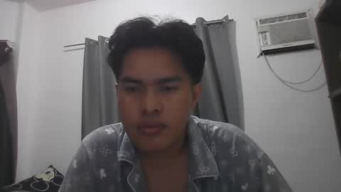 Snapshot of iamonlyone555 chatting on January 4, 1:42 pm Adrianhot online show from January 4, 1:42 pm