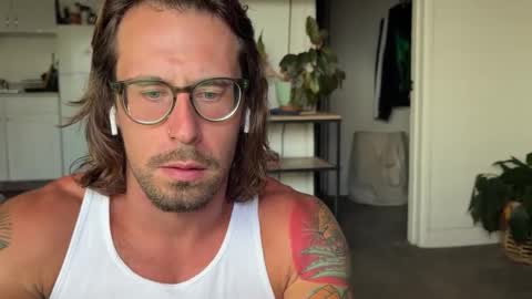 Iamtarzan91 online show from October 5, 3:10 pm