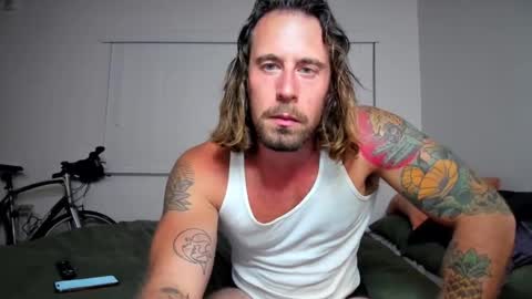 Iamtarzan91 online show from December 17, 2:39 am