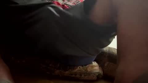 iamtheone403 online show from September 11, 11:49 pm