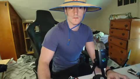 iamtommyparker online show from October 9, 7:01 pm