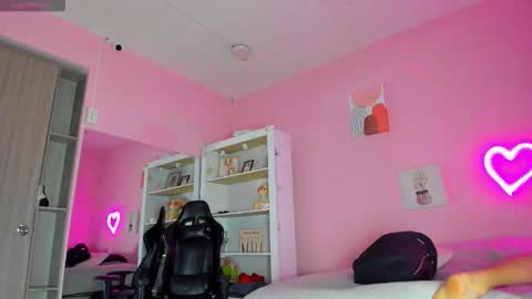 IAN CASTILLO online show from September 12, 11:10 am