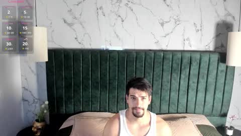 Ian Davis online show from September 25, 11:36 am