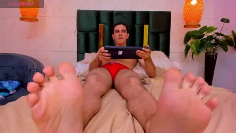 Snapshot of ian_jhonson_ chatting on January 23, 9:08 am Ian online show from January 23, 9:08 am