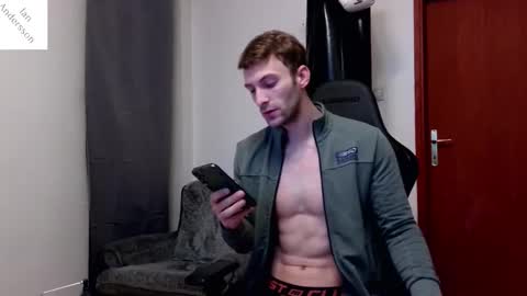 Snapshot of ianandersson27 chatting on February 3, 3:09 am Ian Andersson online show from February 3, 3:09 am