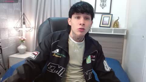 ian online show from October 11, 8:07 pm