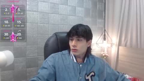 ian online show from November 25, 10:21 pm