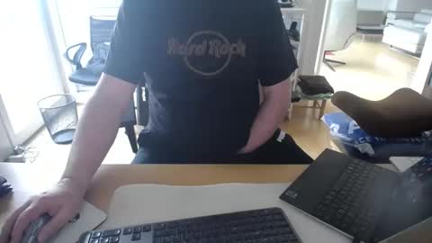 iandy12 online show from February 24, 7:33 am