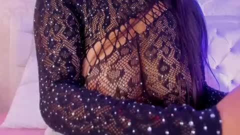 Snapshot of iara_smith_ chatting on September 15, 12:27 pm iara smith online show from September 15, 12:27 pm
