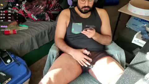 iBear0 online show from February 25, 9:46 pm