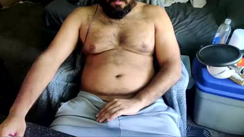 Snapshot of ibear_chat chatting on June 6, 4:12 pm iBear0 online show from June 6, 4:12 pm