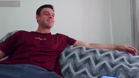 Snapshot of ibovegas chatting on September 29, 12:10 pm Laura e Augusto online show from September 29, 12:10 pm