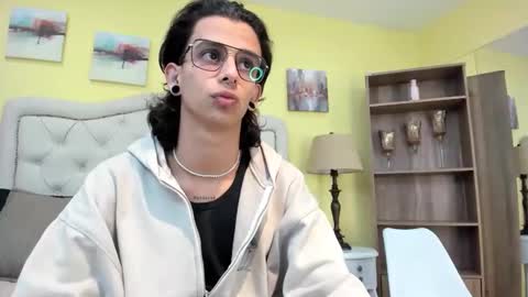 ibratxandy online show from December 21, 12:45 pm