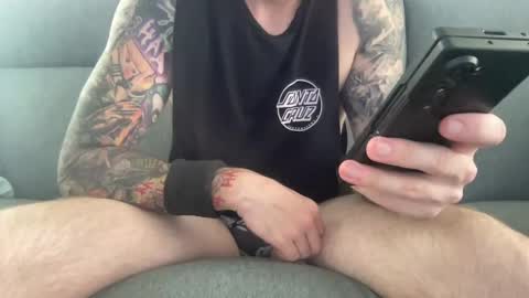 Snapshot of ic987 chatting on January 26, 4:41 am ic987 online show from January 26, 4:41 am