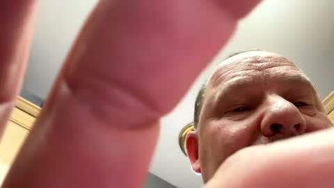 Snapshot of icanmakeyousquirt69 chatting on April 9, 6:46 pm icanmakeyousquirt69 online show from April 9, 6:46 pm