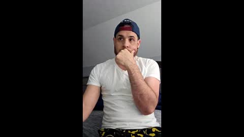 Snapshot of icarra413 chatting on April 8, 2:50 pm icarra413 online show from April 8, 2:50 pm