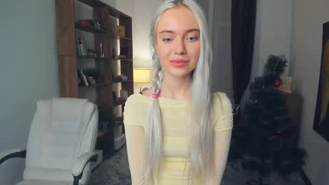 Freya online show from January 15, 7:50 pm