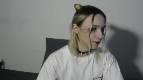 Jade online show from March 12, 3:07 pm