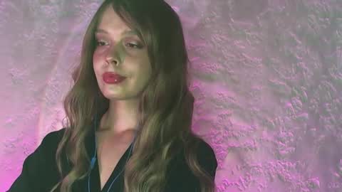 Nina online show from September 19, 10:32 pm