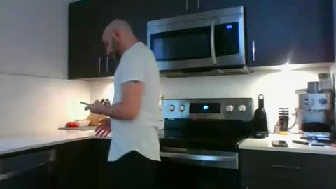 icecreammanx online show from January 12, 10:37 pm